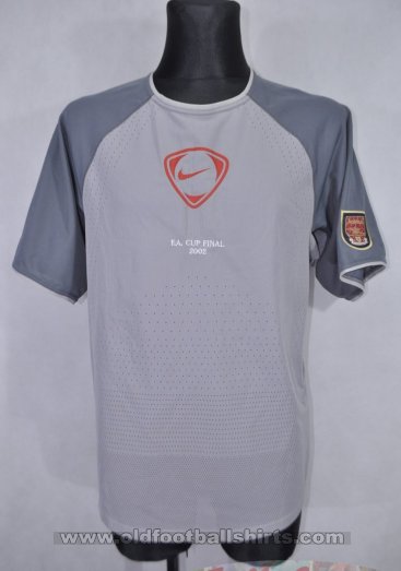 Arsenal Training/recreatie  voetbalshirt  2001 - 2002