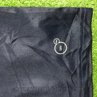 Arsenal Training/Leisure football shirt 2016 - 2017