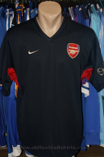 Arsenal Training/Leisure football shirt 2002 - 2004