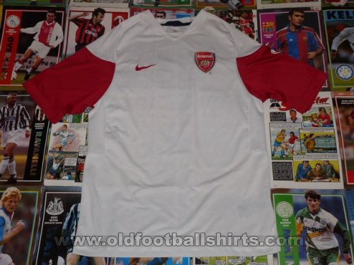 Arsenal Training/Leisure football shirt 2009 - 2010