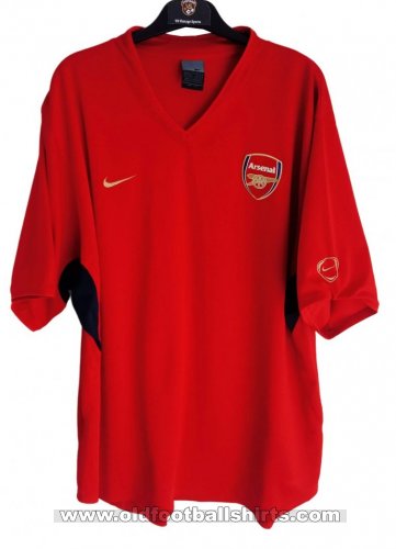 Arsenal Training/Leisure football shirt 2000 - 2002