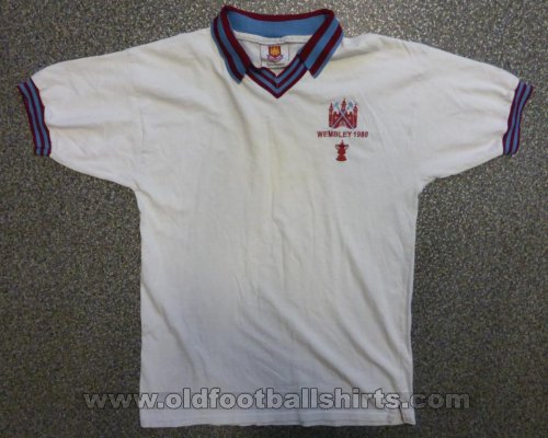 West Ham United Retro Replicas football shirt 1980