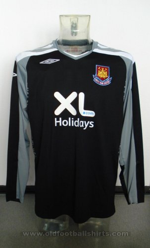 West Ham United Goalkeeper football shirt 2008