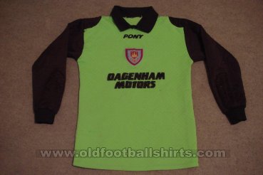 West Ham United Goalkeeper football shirt 1995 - 1996