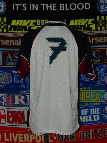 West Ham United Training/Leisure football shirt 2000 - 2001