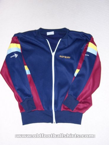 West Ham United Training/Leisure football shirt 1987 - 1989