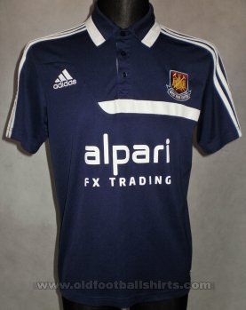 West Ham United Training/Leisure football shirt 2013 - 2014