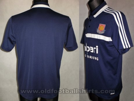 West Ham United Training/Leisure football shirt 2013 - 2014