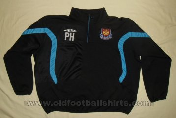 West Ham United Training/Leisure football shirt 2009 - 2010