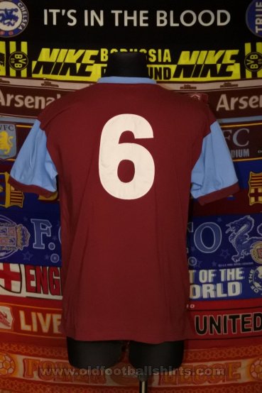 West Ham United Retro Replicas football shirt 1966 - 1967
