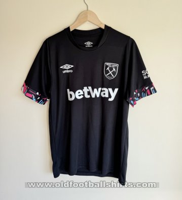 West Ham United Away football shirt 2022 - 2023