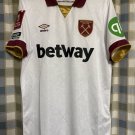Third football shirt 2024 - 2025