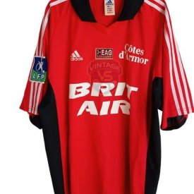 EA Guingamp Home baju bolasepak 2002 - 2003 sponsored by Brit Air