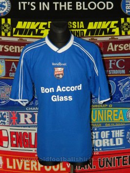 Montrose Home football shirt 2004 - 2007