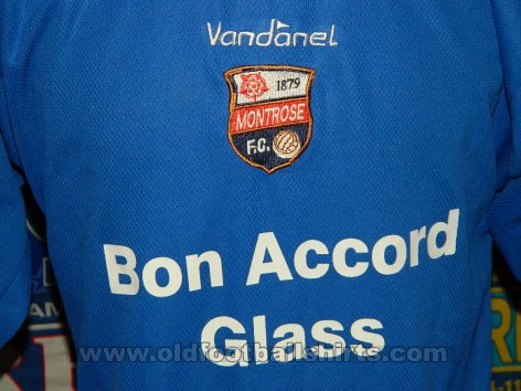 Montrose Home football shirt 2004 - 2007