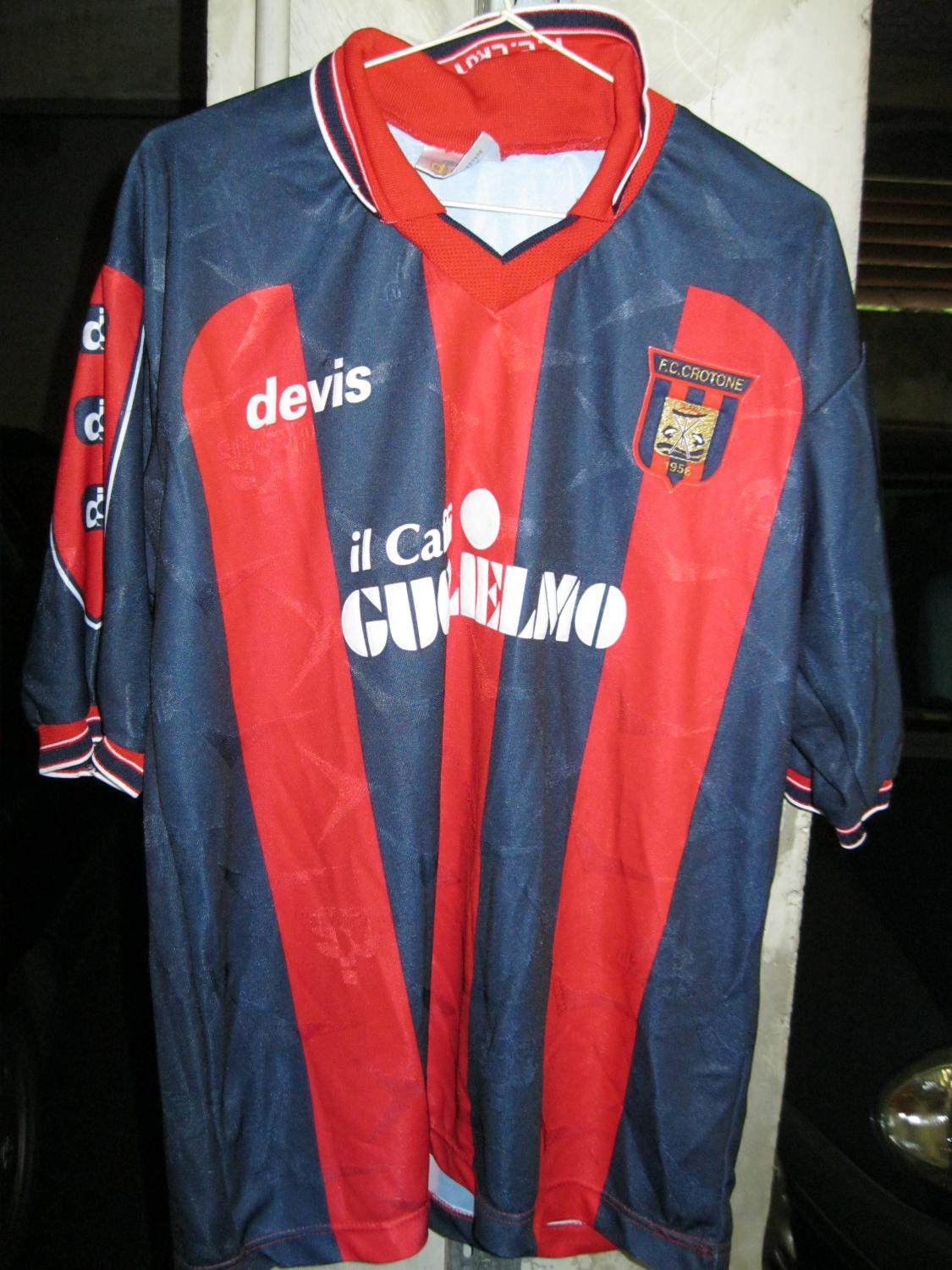Crotone Home football shirt 2000 2001.