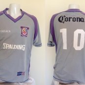 Home football shirt 2001 - 2002