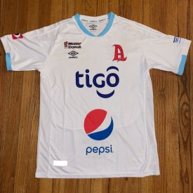 Alianza Home football shirt 2018 - 2019 sponsored by Tigo