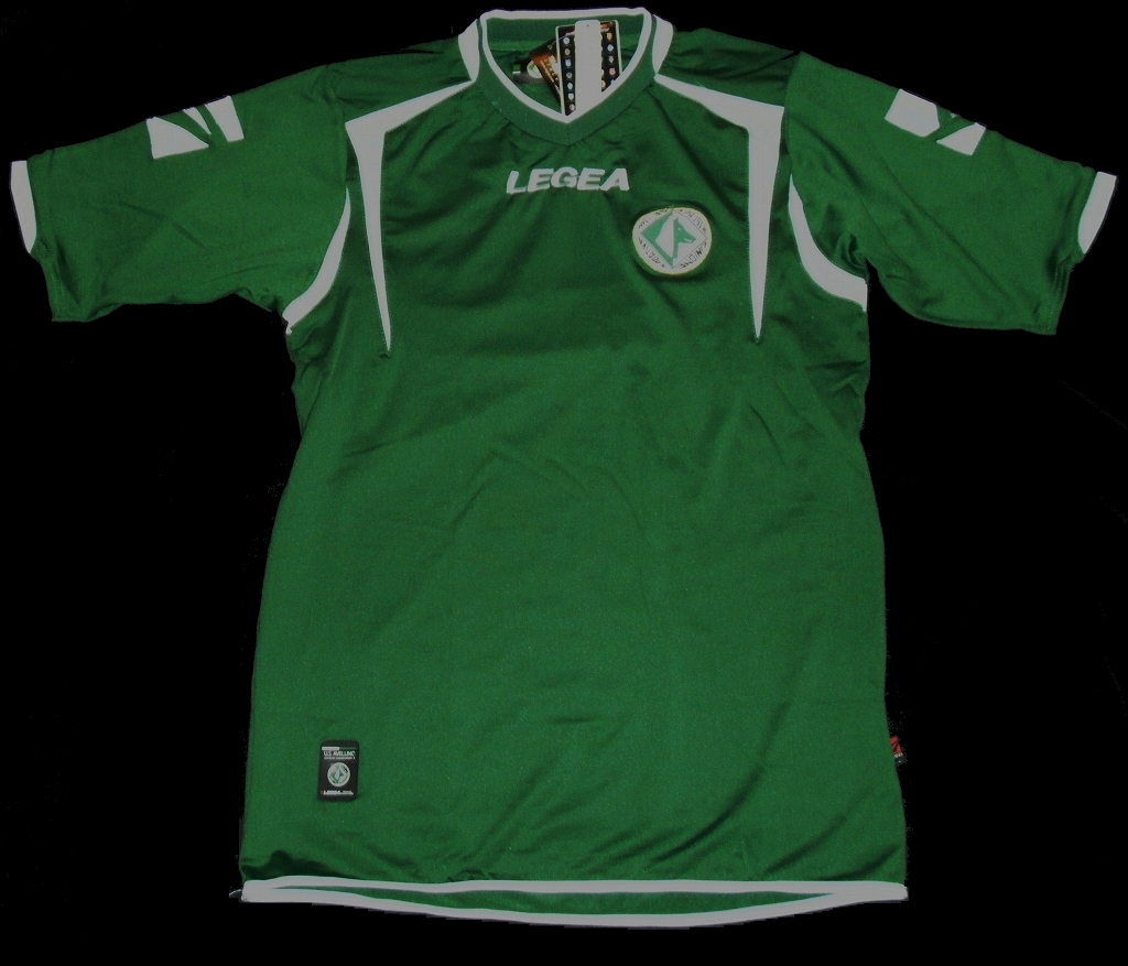 Maillot De Foot Givova Avellino N°8 - Taille M - Vintage - Polyester - Vert Et Blanc