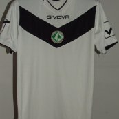 Away football shirt (unknown year)