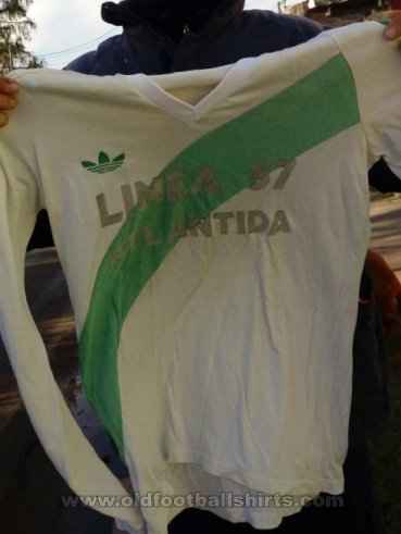 Club Atletico San Miguel Home football shirt 1986