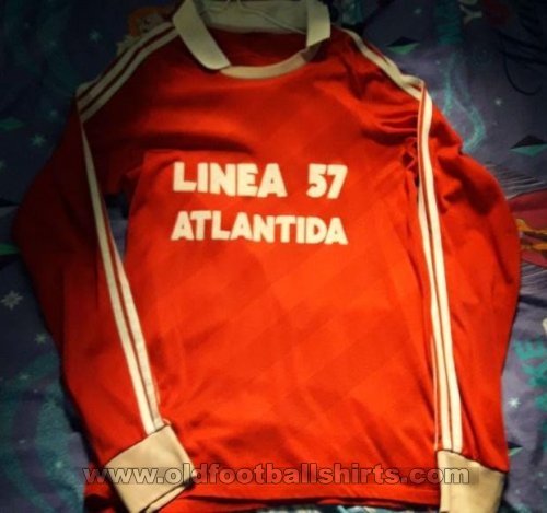 Club Atletico San Miguel Goalkeeper football shirt 1985 - ?