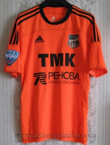 FC Ural Yekaterinburg Home football shirt 2011 - 2012