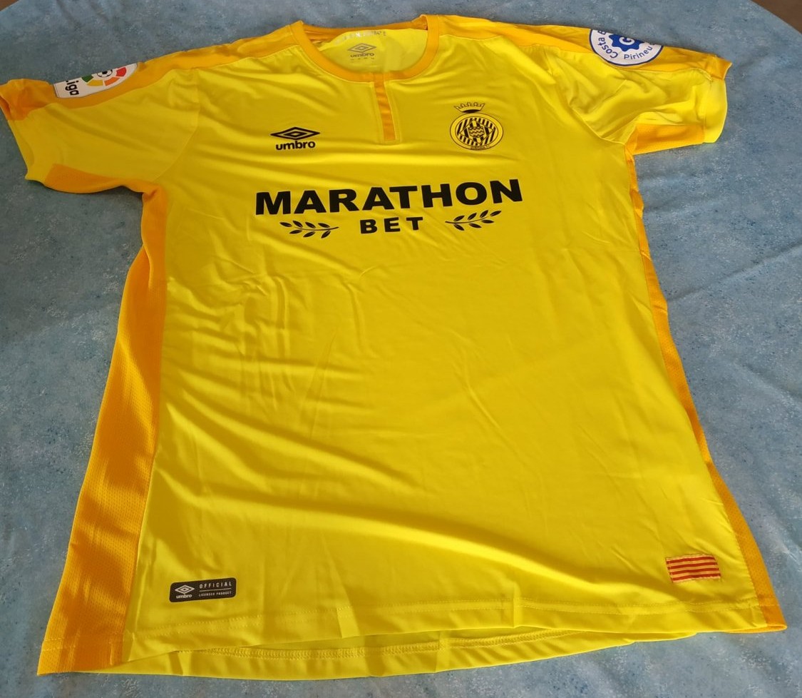Girona Third football shirt 2018 - 2019. Sponsored by Marathon Bet