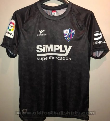 Huesca  Third football shirt 2017 - 2018