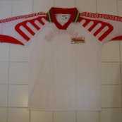 Away football shirt (unknown year)