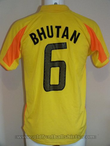 Bhutan Home football shirt 2005