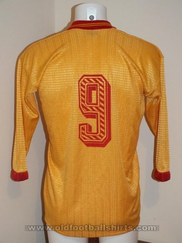 Bhutan Home football shirt 2000