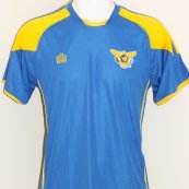 Home football shirt 2013