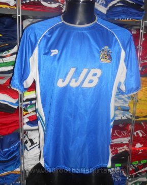 Wigan Athletic Home football shirt 2002 - 2003