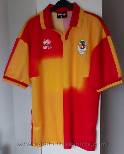Ravenna Calcio Home football shirt (unknown year)