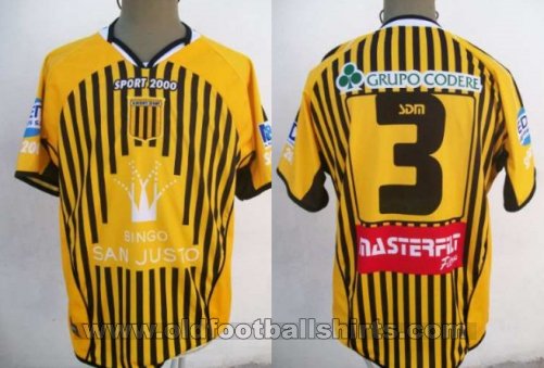 Almirante Brown (de Isidro Casanova) Home football shirt 2006 - 2007