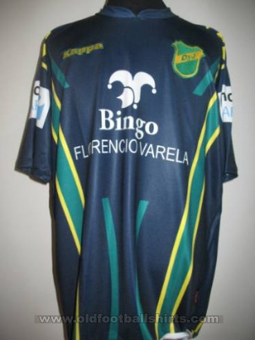 Defensa y Justicia Away football shirt 2010