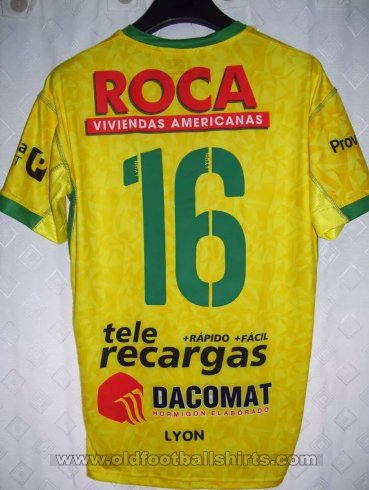 Defensa y Justicia Home football shirt 2015