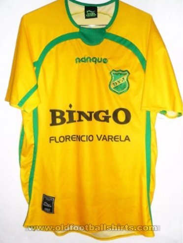 Defensa y Justicia Home football shirt 2007