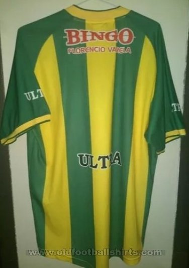 Defensa y Justicia Home football shirt 2002 - 2003