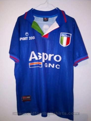 Sportivo Italiano Home football shirt 2002 - 2003