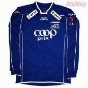 Away football shirt (unknown year)