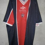 Home football shirt (unknown year)