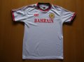 Bahrain  Away football shirt 2001 - 2002