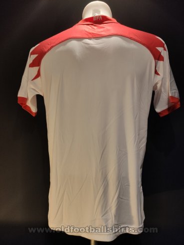 Bahrain  Away football shirt 2014 - 2015