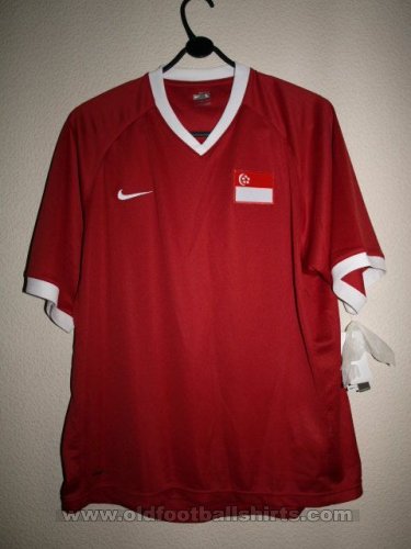 Singapore Home football shirt 2010 - 2011
