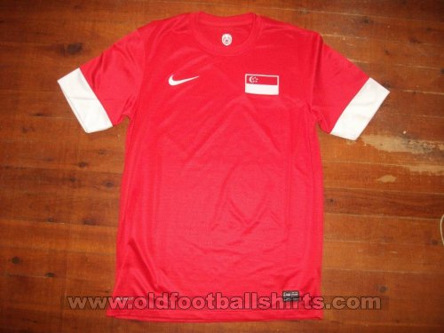 Singapore Home football shirt 2012 - 2014