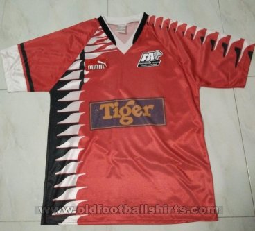 Singapore Home football shirt 1994