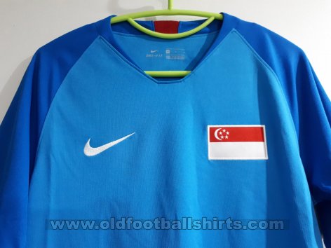 Singapore Away football shirt 2018 - 2019