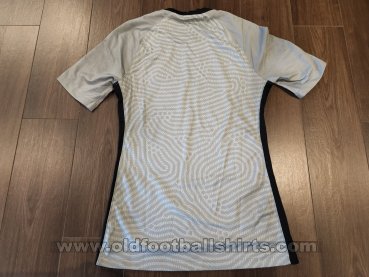 Singapore Goalkeeper football shirt 2020